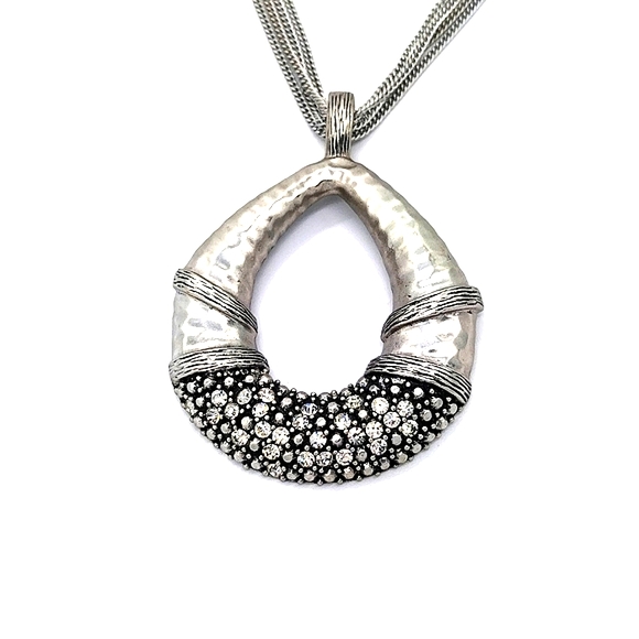 Stunning Swarovski Crystals Elements Statement Pendant Necklace in Matte Silver - Picture 3 of 6